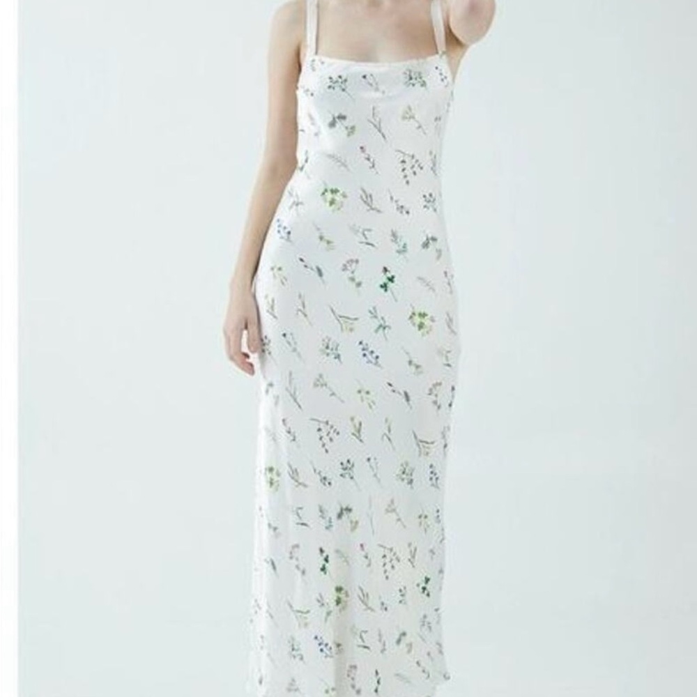 THIRDFORM Floral White Satin Maxi Dress